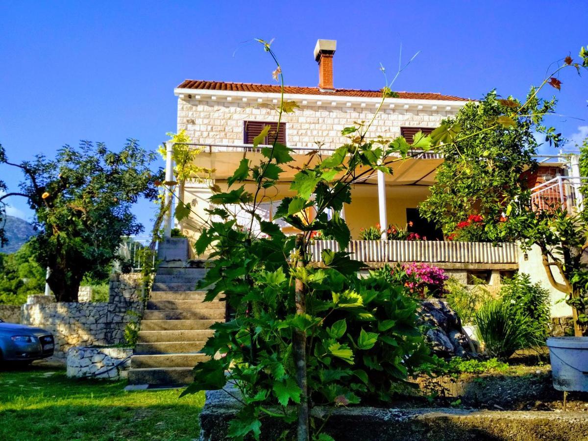 Bed and Breakfast Antun Mozara Family House Слано Екстер'єр фото